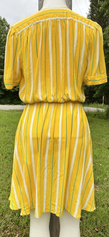 Vestido De Colección Neiman Marcus Maggy London Jeannene Booher Rayas Amarillo Botón Talla 6 Foto 4 de 4