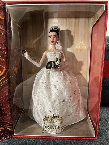 IN HAND 2026 Disney D23 Exclusive Princess Diaries 25th Mia Doll LE 2500
