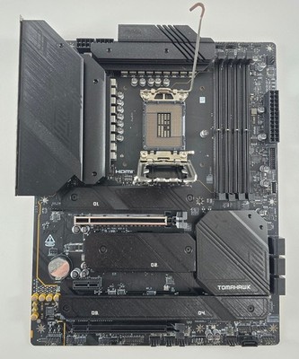 Tomahawk Motherboard MSI MAG Z790 - Wifi,DDR5, Intel Z790 DEFEKT #MB19