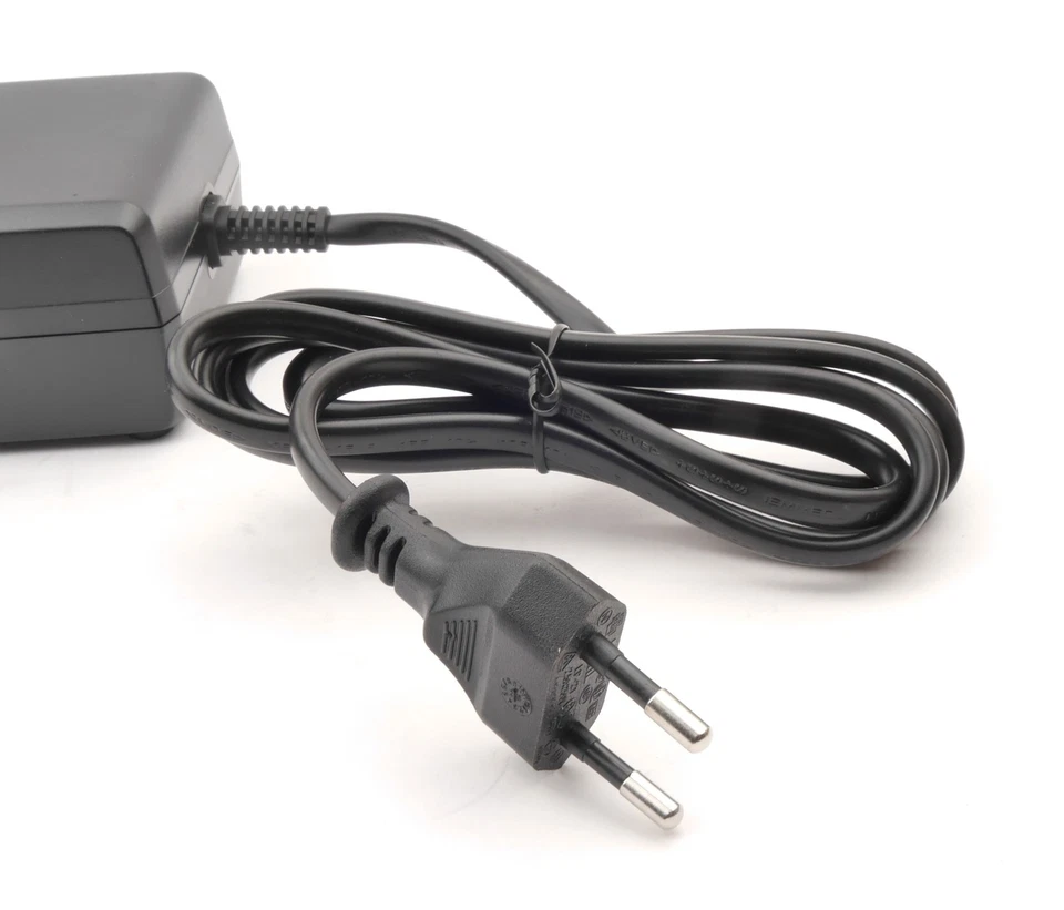 Yamaha E-Bike Chargeur 42V 4A PASC5 X0S-00 Sduro Haibike Winora - NEUF - Photo 3/4