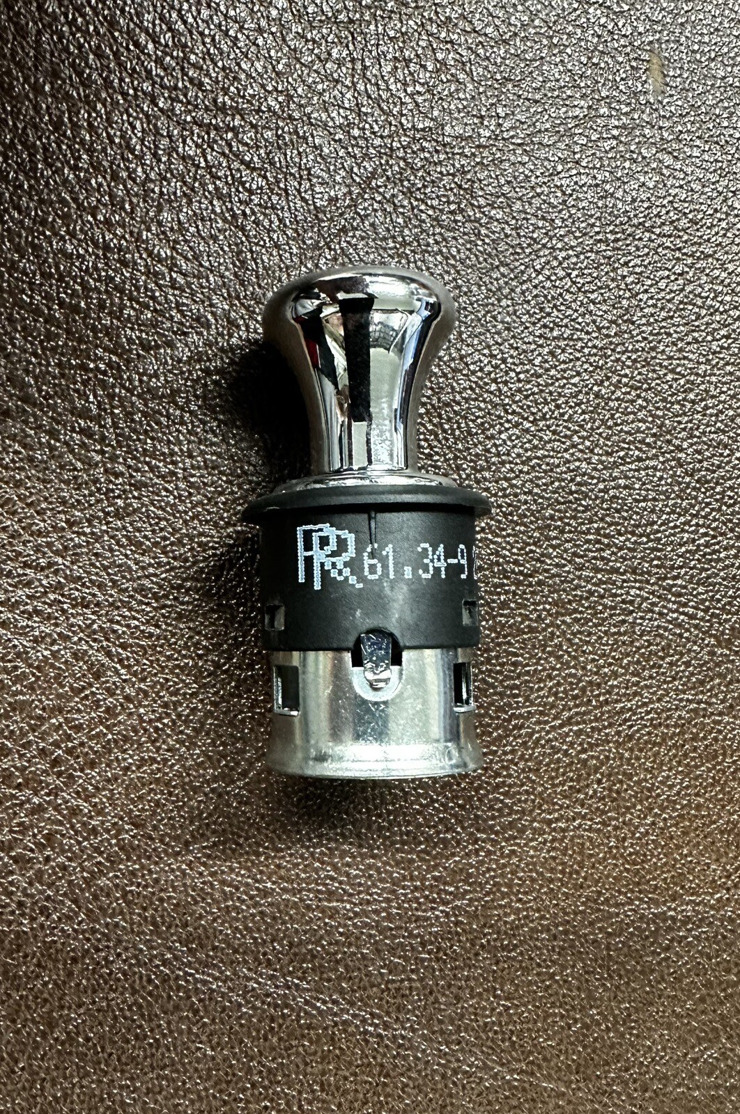 Rolls Royce Phantom Cullinan Wraith Ghost Dawn 6134924852302 OEM