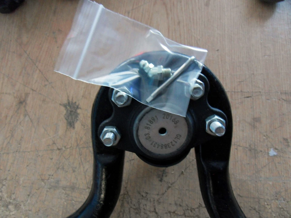 Nuevo conjunto de brazo de control de suspensión y rótula 12388431, RK620720, 521-913 Foto 4 de 4