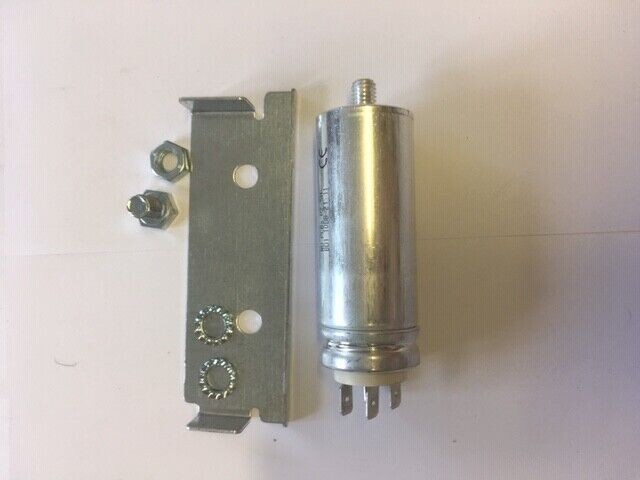 Condensateur 8uF en panne ? Remplacez-le par le kit C870CF3 OKI