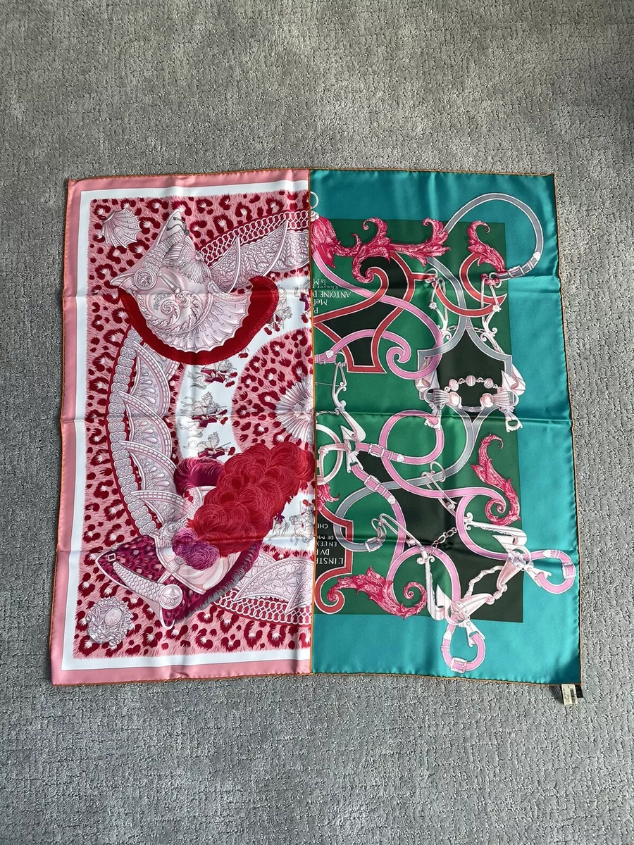 NEW with Box Authentic Silk Scarf Plumets du Roy 90 cm 35