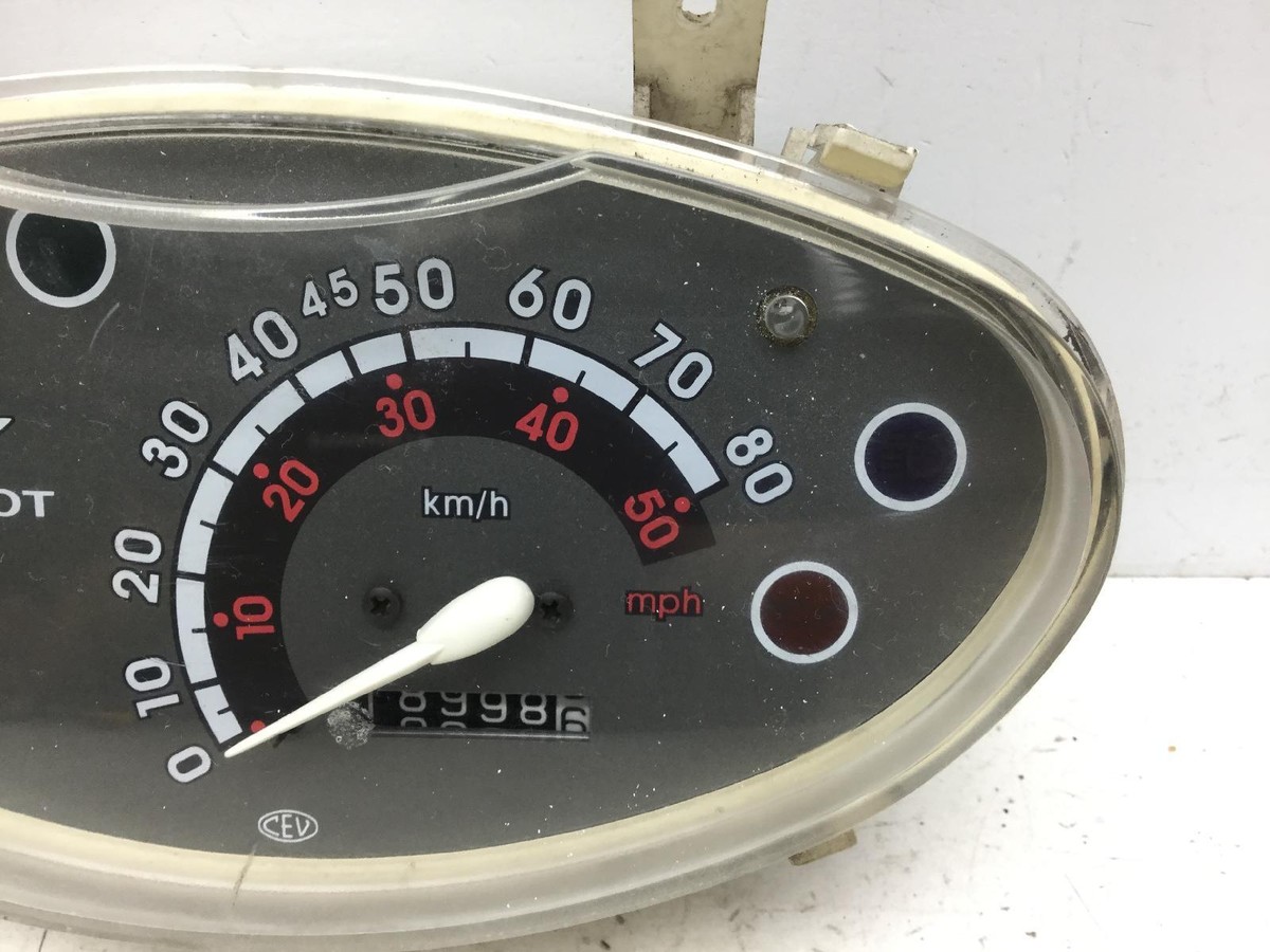 Compteur Peugeot Vivity New 2T 50 (2008-2017) - Occasion - 22951 Km Affichés