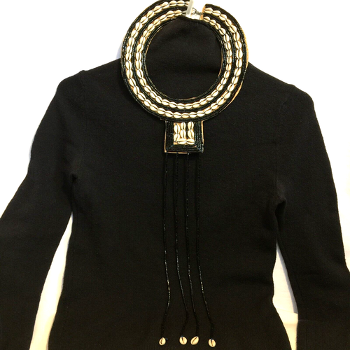 VINTAGE KENIA MAASAI COWRIE COLLIER HALSKETTE AFRIKANISCHES PERLENKRAGEN SCHWARZ WEISS - Bild 22 von 22