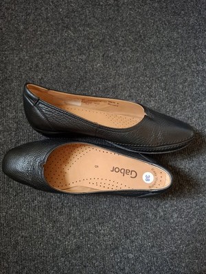 Schöne, neuwertige Ballerina Schuhe Gr. 38 Echtleder von Gabor