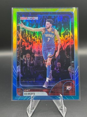 2025-26 Hoops #61 Chet Holmgren Rainbow Blue and Yellow #/275