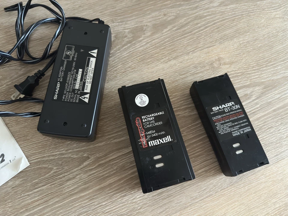 Vintage Sharp Slim Camcorder Zoom VHS Model VL-L50U Tested Working Read Desc - Image 4 of 4