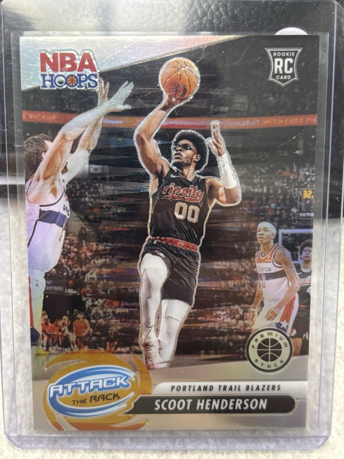 2023-24 Hoops Premium Stock - Attack the Rack Silver Prizm Scoot Henderson #6