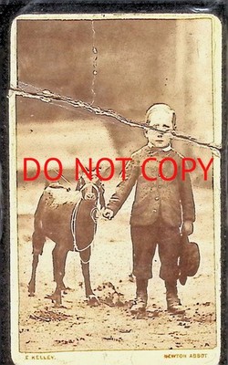 CDV Karte Junge & Billy Ziege Bauernhof Hof Foto E.Kelley Newton Abt 759 BESCHÄDIGT