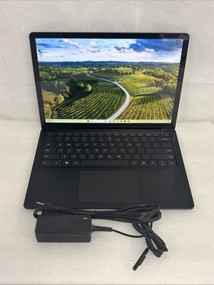 Microsoft Surface Laptop 4 ( 1951) 13.5'' (1TB, Intel i7 11th, 32GB) Black