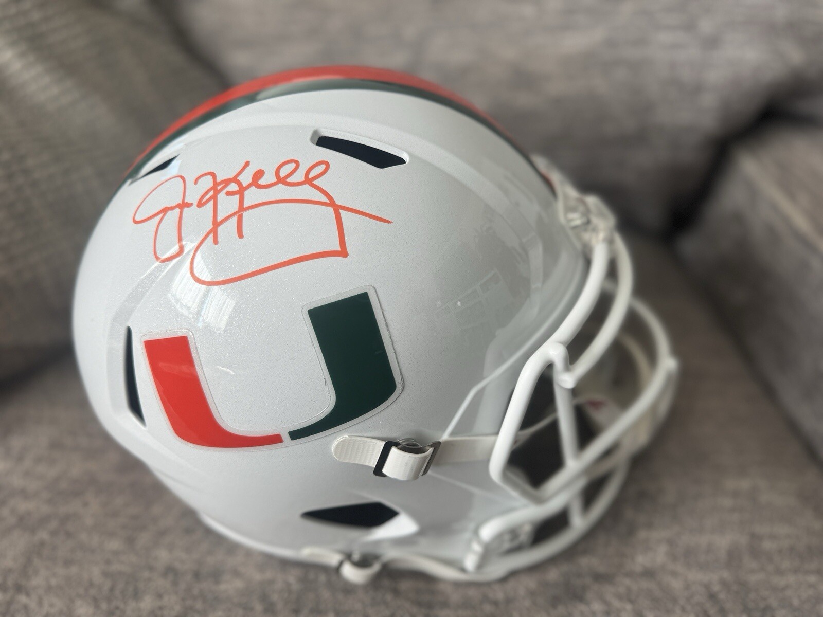 Jim Kelly Autographed Signed Miami Hurricanes Replica Beckett COA 