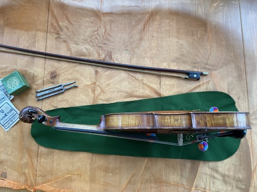 Sehr schöne 4/4 Geige mit geschnitztem Löwenkopf sehr alt um 1890 gebaut. - Bild 5 von 12