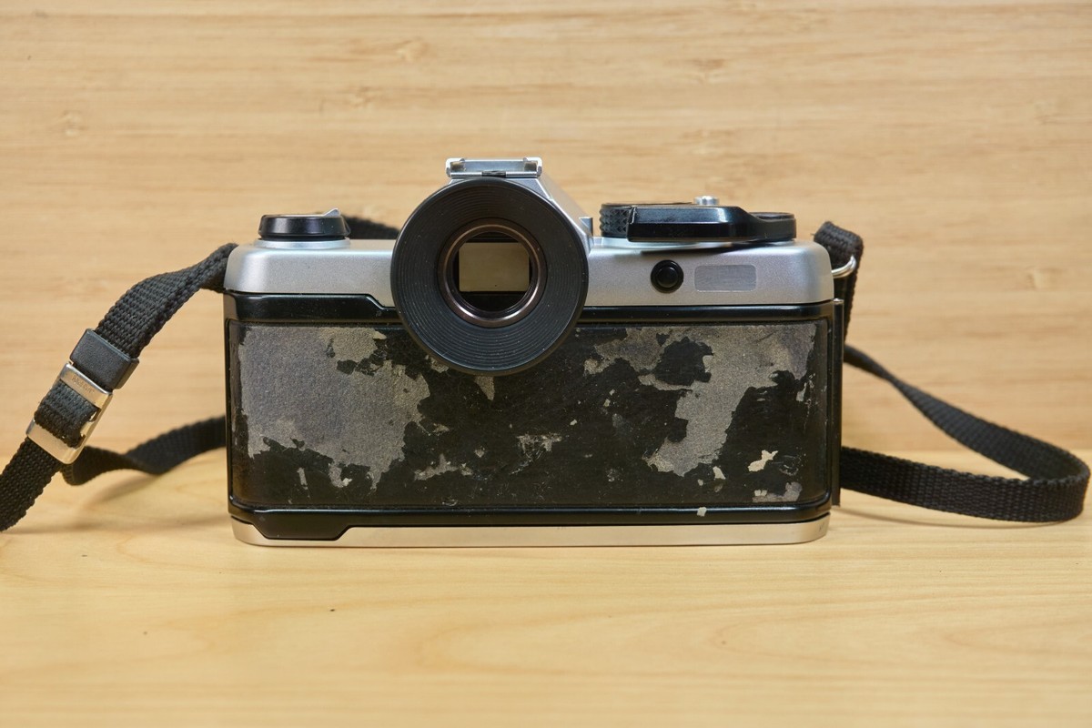ヤシカFX-7（北米向け輸出仕様）／ML50mmf2付【実写確認済整備品】 Yashica FX-7 35mm SLR Film Camera, with Yashica 50mm f2 Lens, Made
