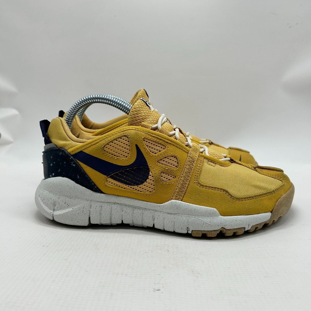 Nike Free Terra Vista Men's Size 7 US CZ1757-700 Gold Yellow