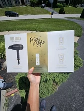 HOT TOOLS Pro Artist Protect & Style Ultimate Styling Essential Kit New In Box