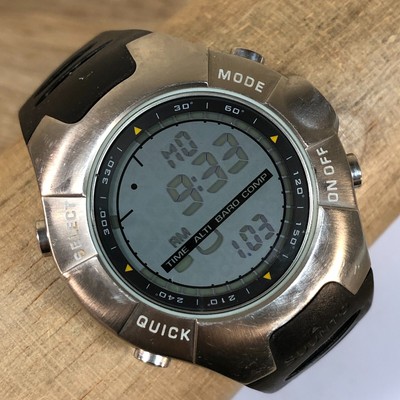 SUUNTO Observer TT Wrist-Top Computer Watch w/ Altimeter