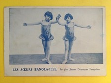 Old postcard Circus Cirque Fête Foraine Les SOEURS "BANOLA-ILES" Dancers Master Jack