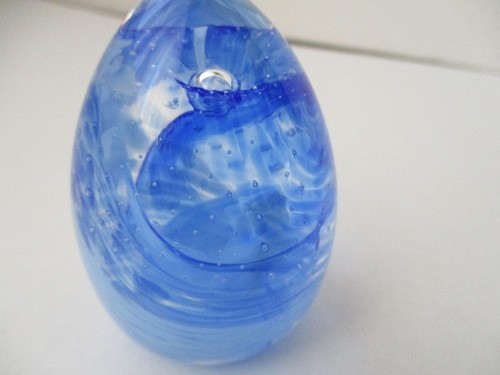 🍄Caithness Glass Paperweight Sea Waves blue /white made in Scotland - Picture 6 of 6