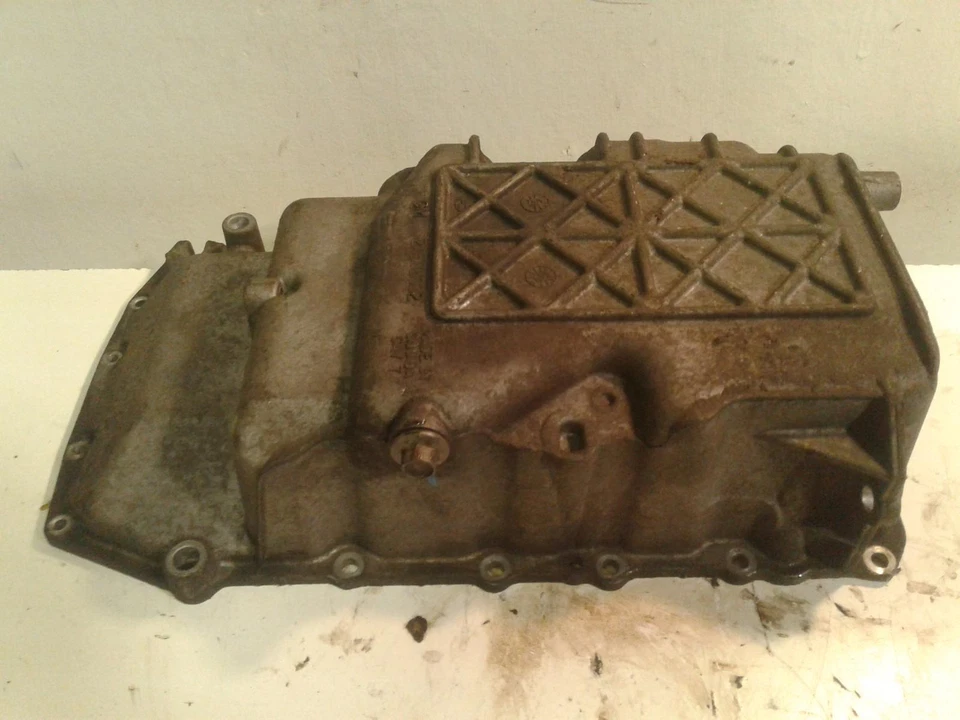 Used Engine Oil Pan fits: 2001 Chevrolet Cavalier 4-146 2.4 Grade A Foto 2 de 4