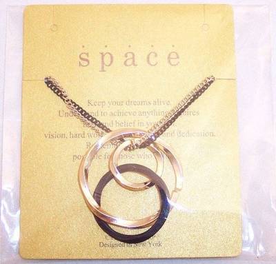NIP NEW Space Linked Halos Necklace, Socialbliss