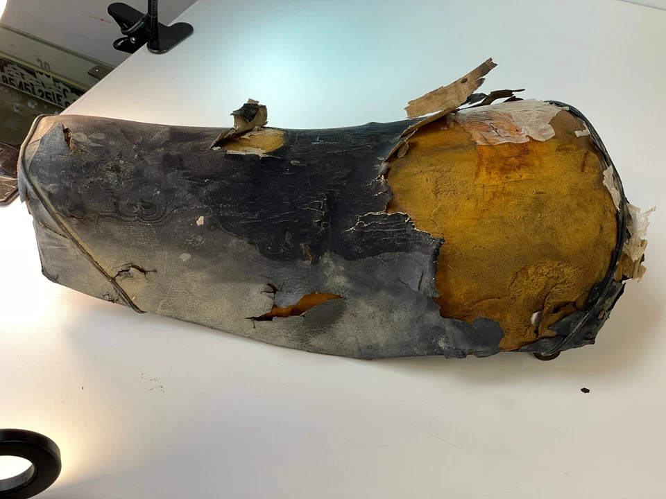 Honda CR250M Elsinore 1973 1974 OEM Seat CR 250 principios de 73 Foto 2 de 4