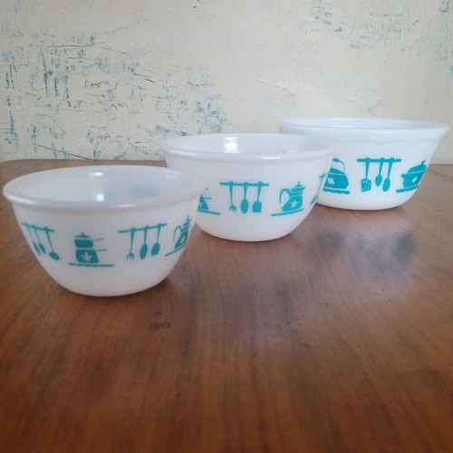 Vintage 50s Hazel Atlas "Kitchen Aids" Nesting Milk Glass Turquoise Mixing Bowls