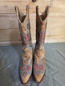 Corral Vintage line womens boots brown, size 7.5 women’s