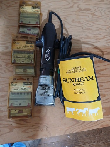 Sunbeam Stewart 520 Animal Clippers With Original Manual And 3 Sets Of Used Blad