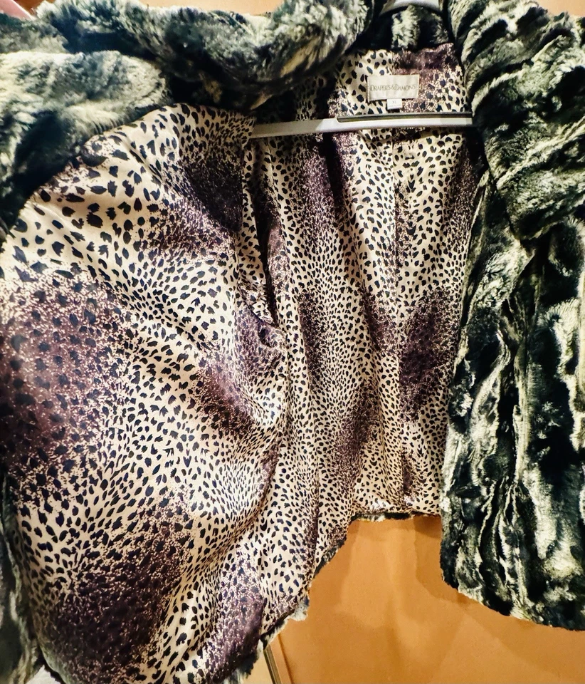 Jaqueta de pele sintética com estampa de leopardo Drapers and Damons GG usada em bom estado - Imagem 3 de 4