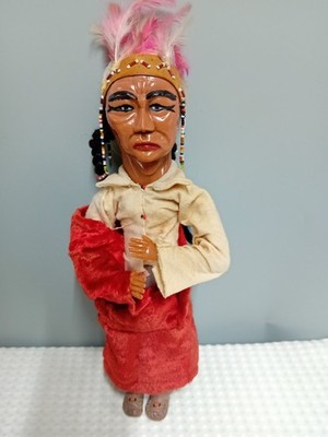 Antiker Indianer? Puppe, handbemalt, Gelenkkopf Arme + Beine 12''