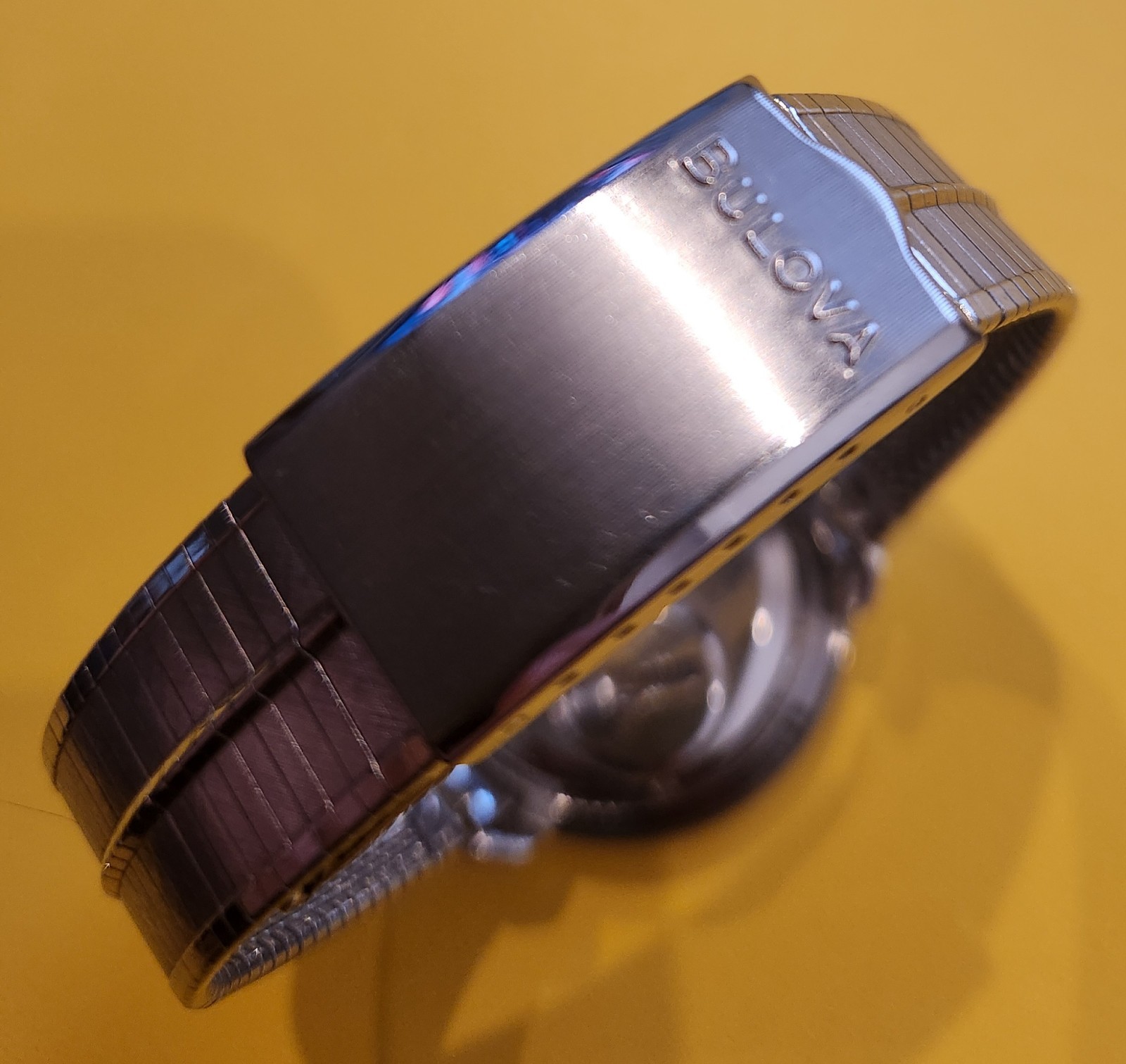 Accutron Astronaut M9 (1969) Day/Night bezel - Serviced 214 tuning fork movement