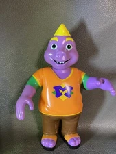 Vintage Pizza Time Theatre Mr. Munch PVC Purple Showbiz Chuck E Cheese Figure 7”