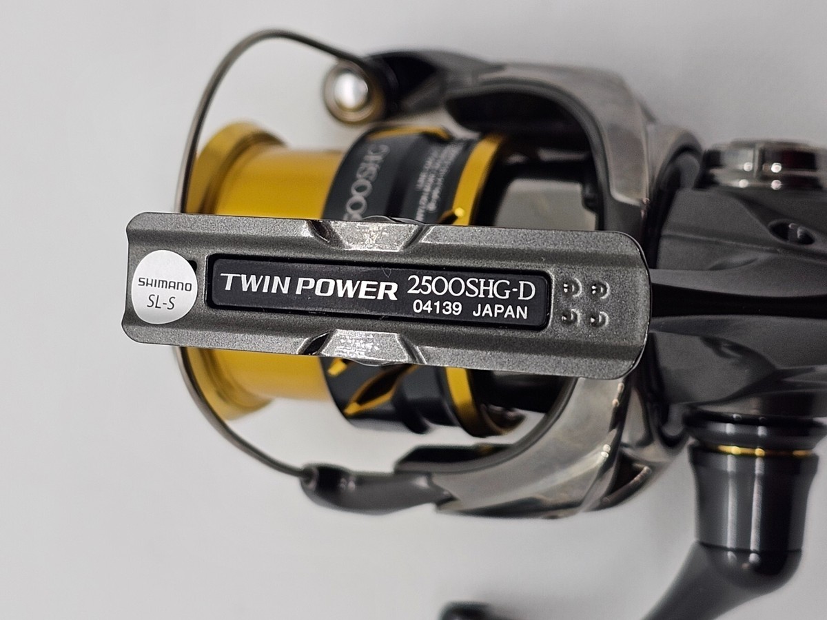 SHIMANO 20 TWIN POWER 2500SHG made in japan | eBay