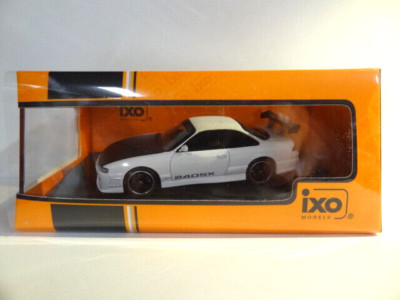 IXO MODELS 1:43 SCALE - WHITE - 1997 NISSAN 240SX (S14) WITH DISPLAY CASE