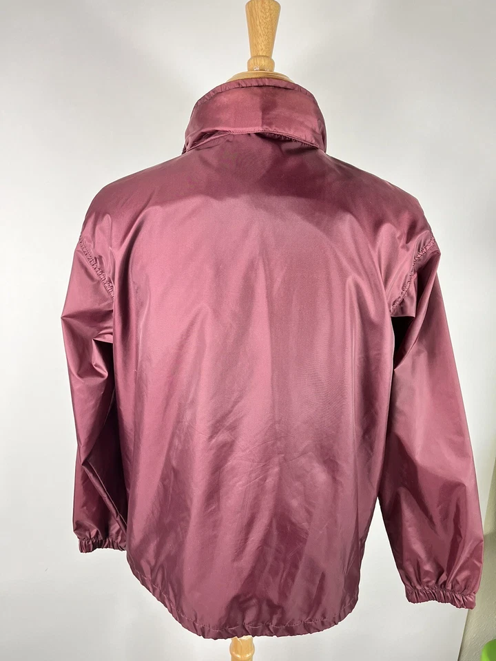 Jaqueta com capuz retrátil Haggar masculina tamanho M manga longa zíper completo - 1099 - Imagem 4 de 4