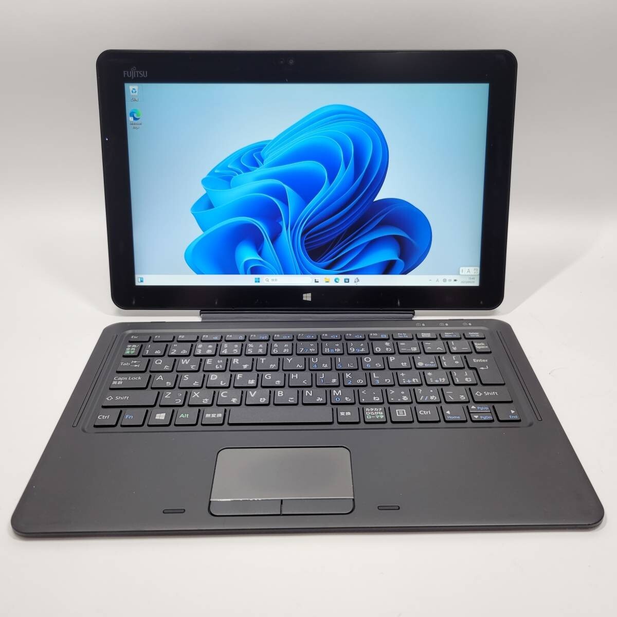 Fujitsu ARROWS Tab R727 Core i5 7300U 4GB SSD 128GB Windows Tablet JAPAN Fujitsu ARROWS Tab R727 Core i5 7300U 4GB SSD 128GB Windows Tablet JAPAN