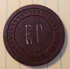 Empire Club Yreka, CA L's Mold $1 Poker Chip EC Brown CG035585