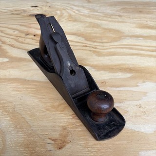 Stanley Bailey No. 5 Bench Hand Plane Vintage Woodworking Carpenter VTG Tool USA