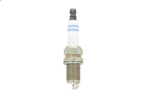 Spark plug BOSCH 0 242 240 707 for OPEL ADAM (M13) 1.4 2014-2019 - Picture 1 of 6