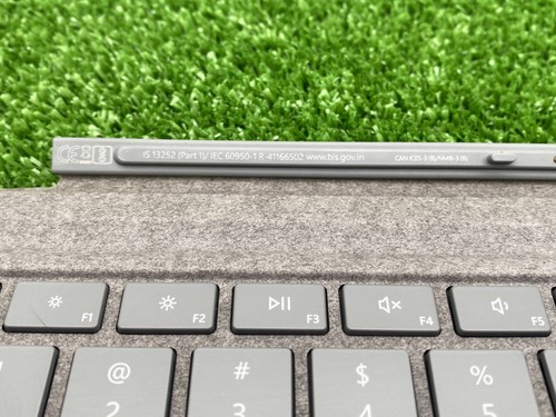 Used OEM Microsoft Surface Pro 7 Signature Type US BCL Keyboard Cover Docking - Afbeelding 9 van 15