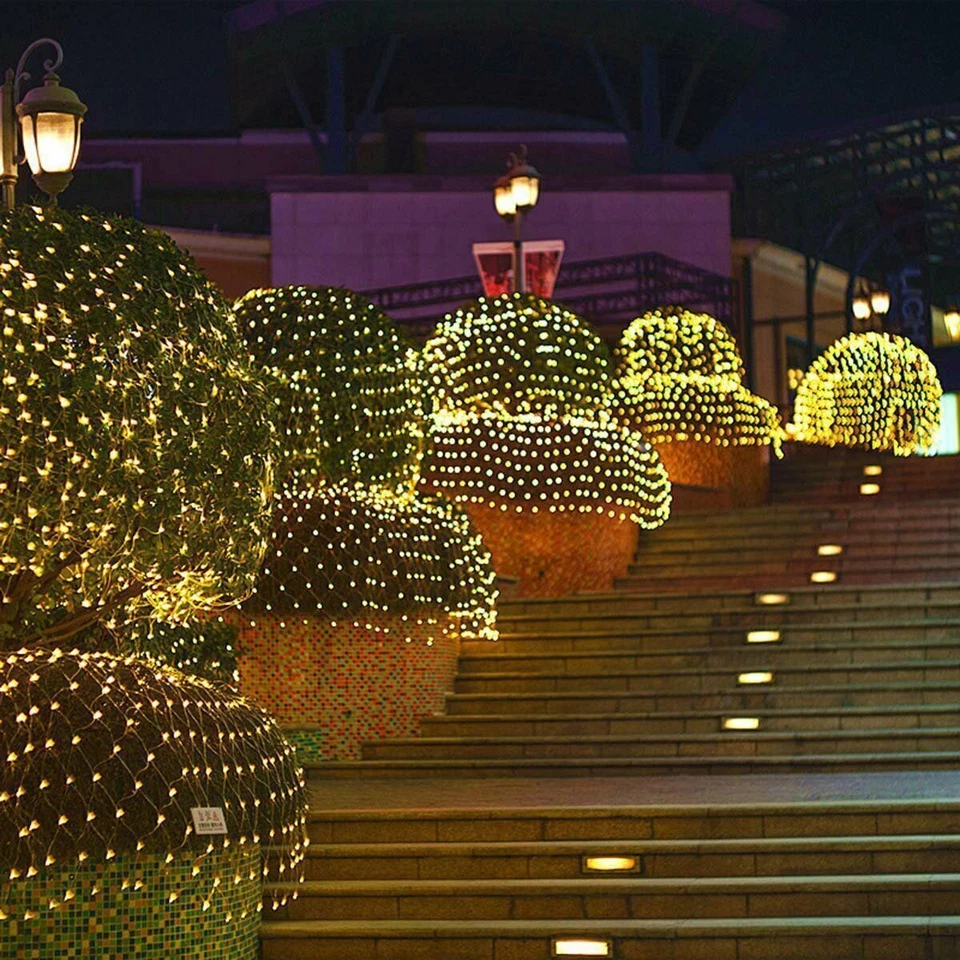 Waterproof Solar 200LED Fairy String Net Mesh Curtain Lights Outdoor Xams Decor - Image 3 of 4