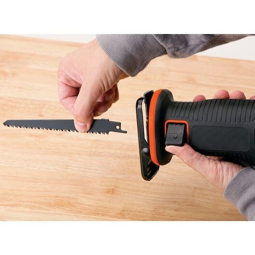 BLACK+DECKER 18V 1.5Ah Recip Saw, 1.5Ah battery, Charger, 1 blade BDCR18C1Q-GB - Picture 6 of 6