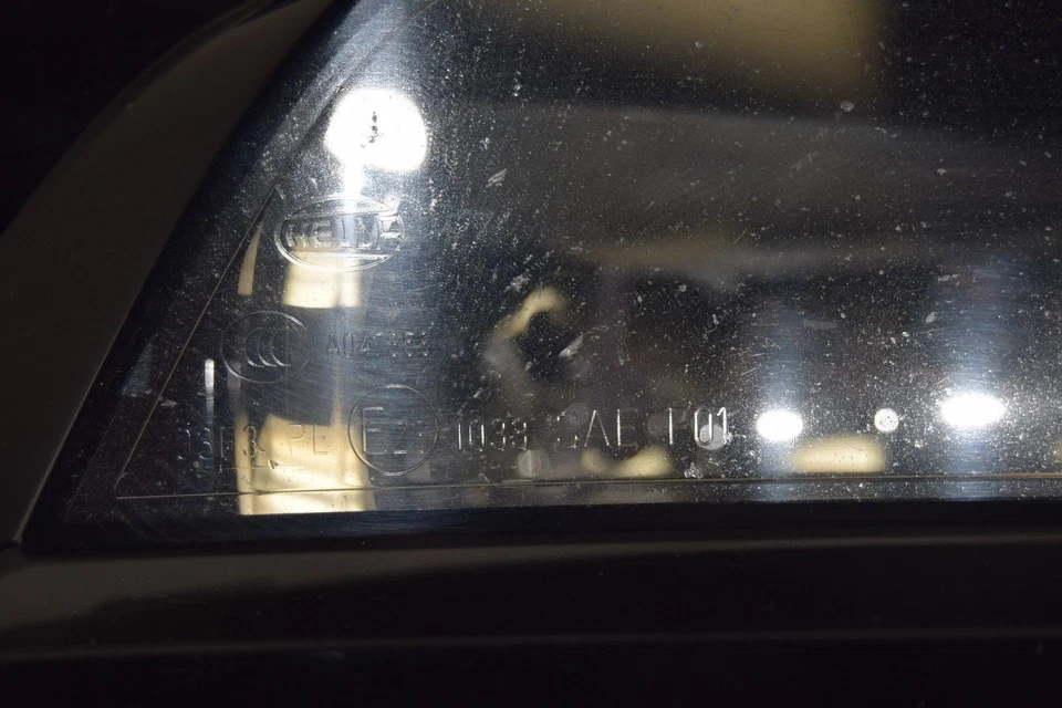 Conjunto de luces antiniebla DERECHAS 8K0941700B fabricante de equipos originales Audi A4 Quattro 2013-2015 Foto 3 de 4