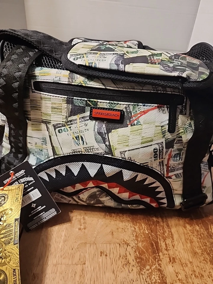 Sprayground Limited Edition MAMA I MADE IT MINI Pet Dog Cat Carrier Money Print - Image 2 of 4