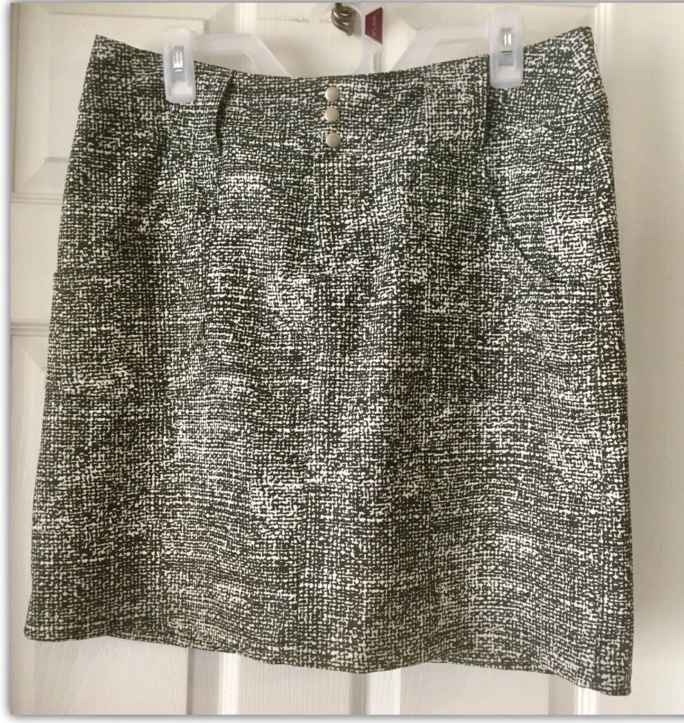 JoFit Golf Skort Sz 8 Khaki Olive White Print StretchSilky Pockets