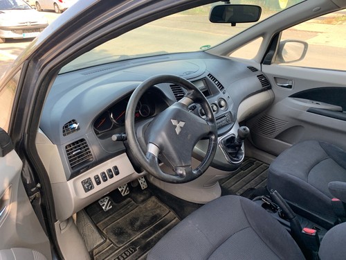 Motorhalter Mitsubishi Grandis aus Schlachtfest viele andere Teile im Lager KAT - Picture 3 of 5