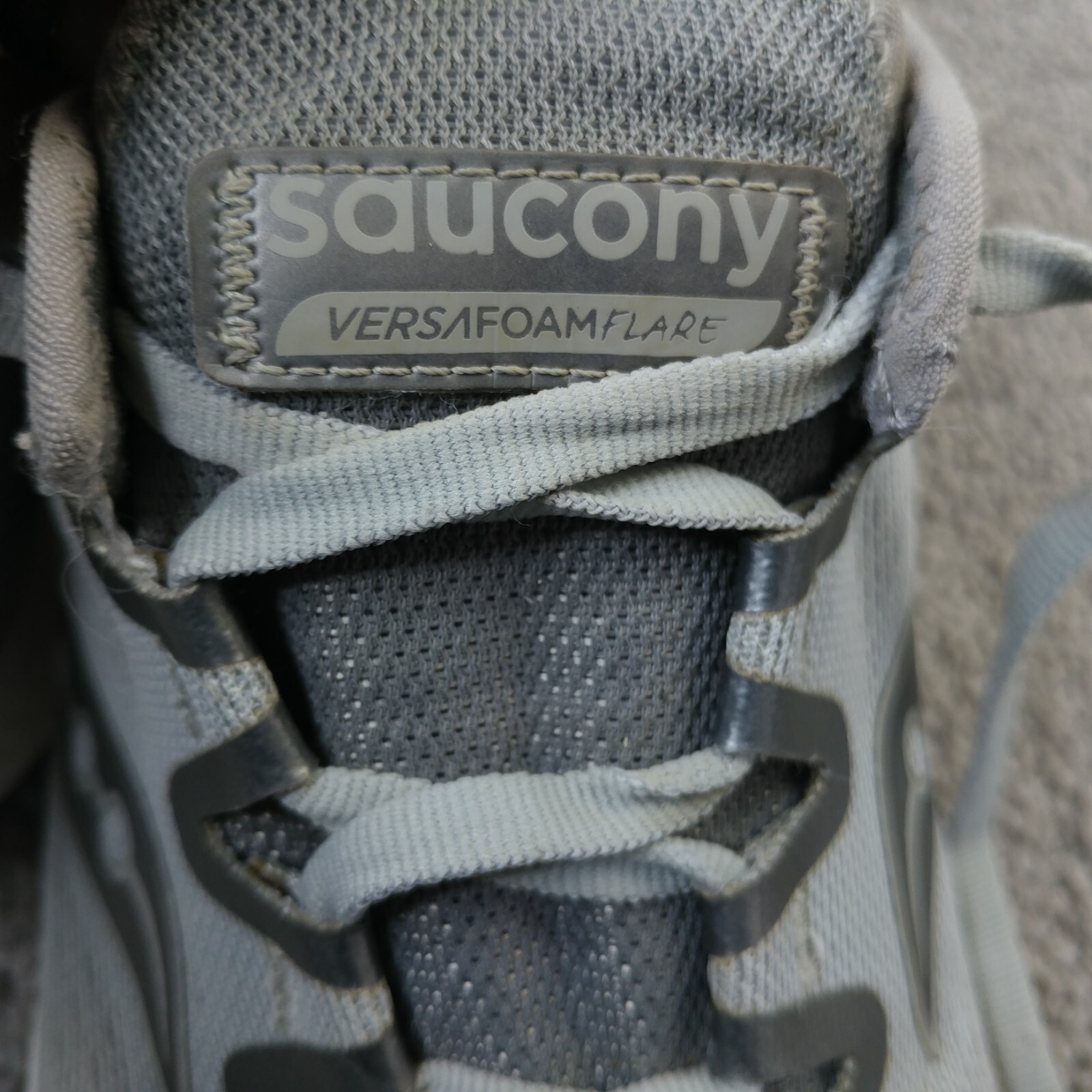 Saucony VersaFoam Flame Mens Size 11 Running Shoes Gray Mesh Sneakers Low Top thumbnail 9