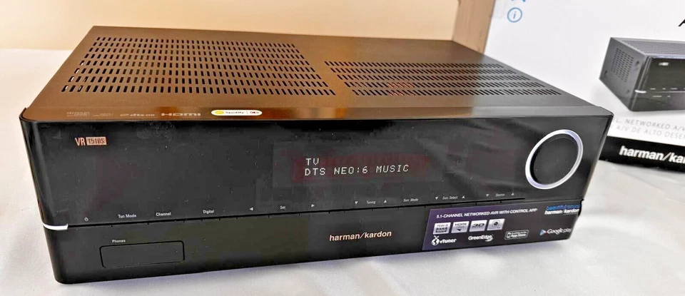 (OWNER) Harman Kardon AVR-1510S 5.1-Channel Network AV Receiver, Up to 75W Per  - Image 3 of 4